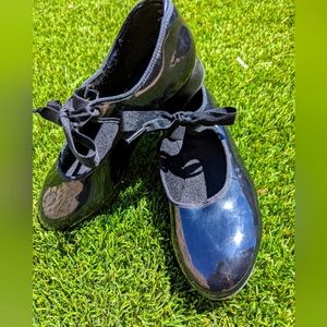 Capezio Women's Tap Shoes, 8